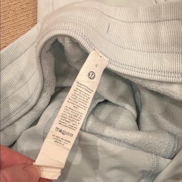 Lululemon high waisted scuba sweatpants - Picture 5 of 6